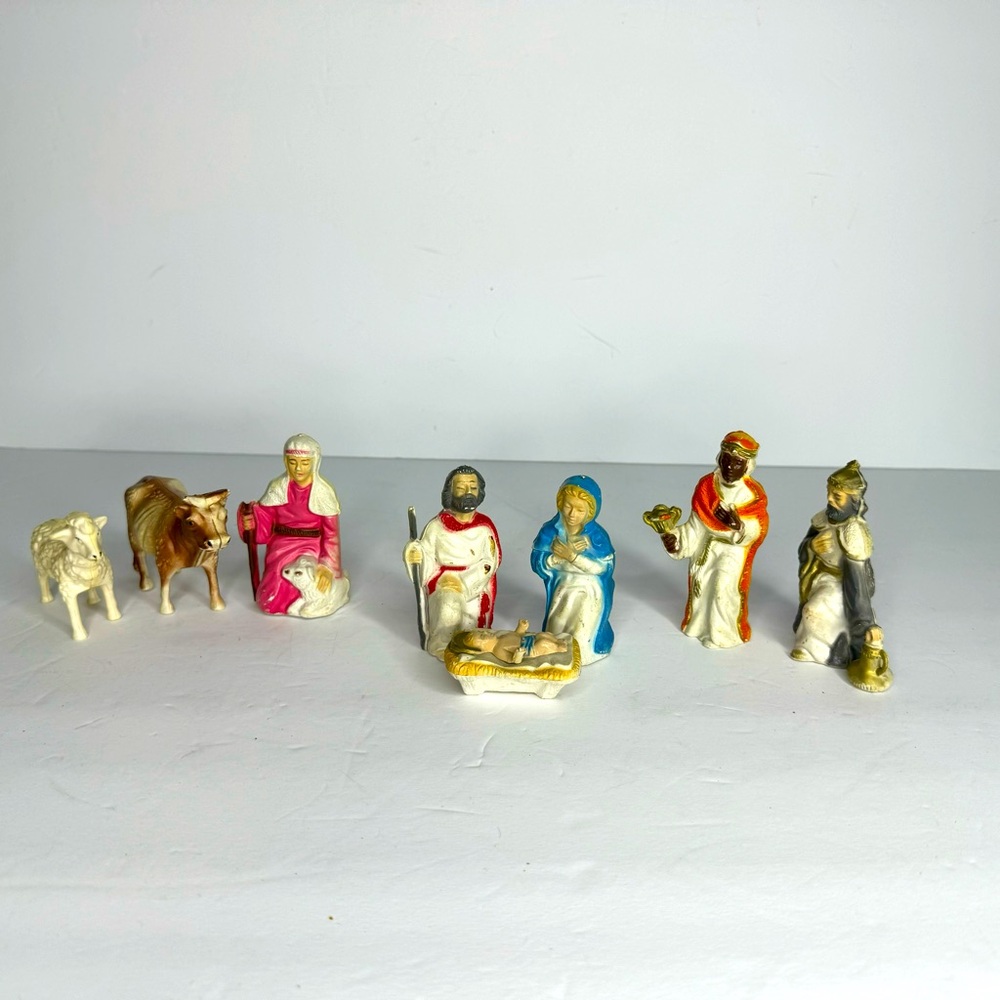 Vintage Miniature Blowmold‎ 8 Piece Partial Nativity Set Jesus Mary and Joseph